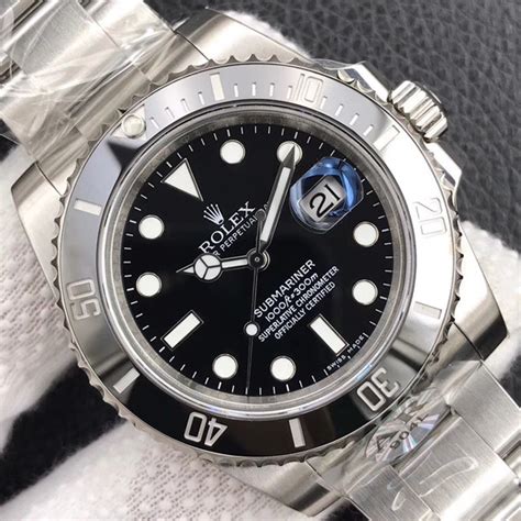 rolex 3235 submariner.